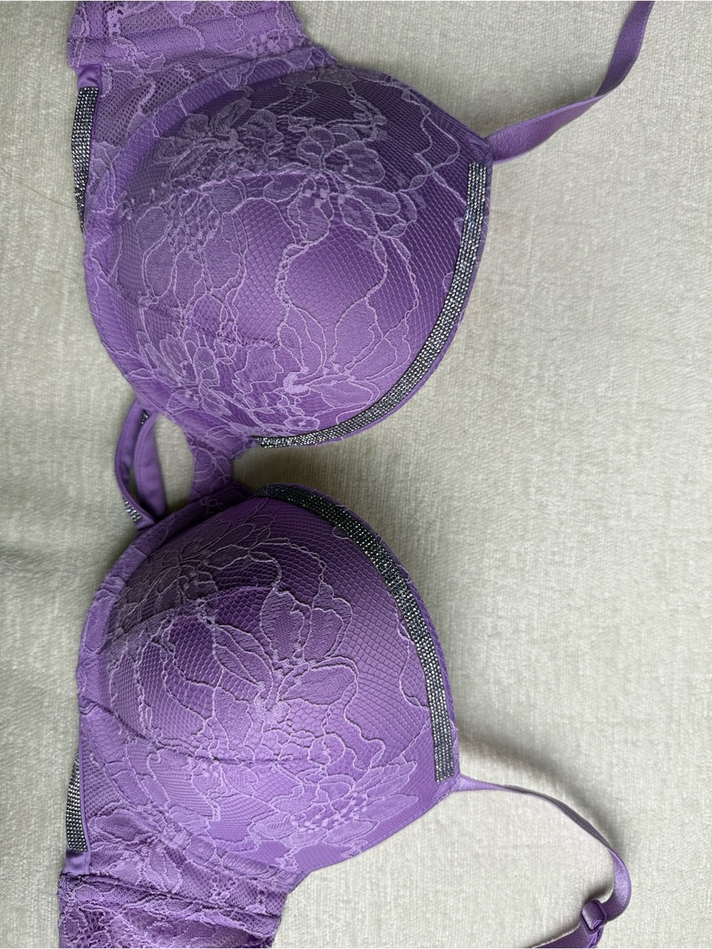 Victoria's Secret Lilac Lace Push-Up Bra with Rhinestone Trim